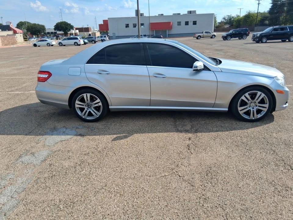 2010 Mercedes-Benz W212 E-Class - Image 4 of 17