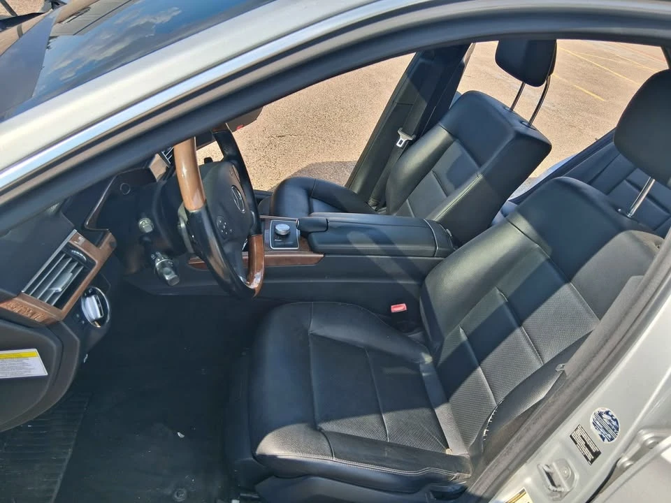 2010 Mercedes-Benz W212 E-Class - Image 11 of 17