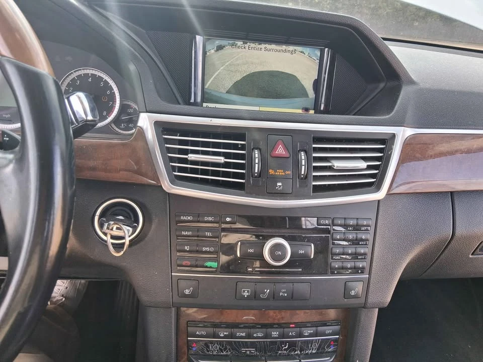 2010 Mercedes-Benz W212 E-Class - Image 16 of 17