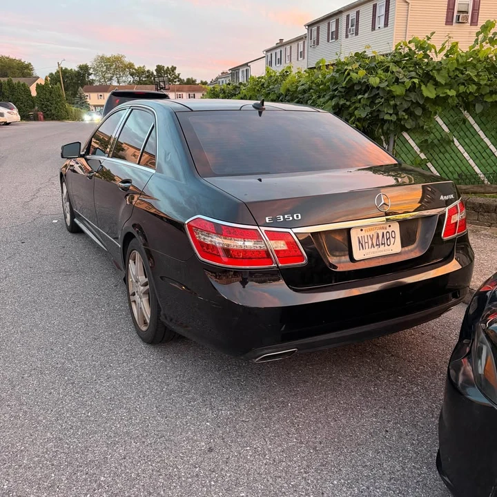 2010 Mercedes-Benz W212 E-Class - Image 2 of 8