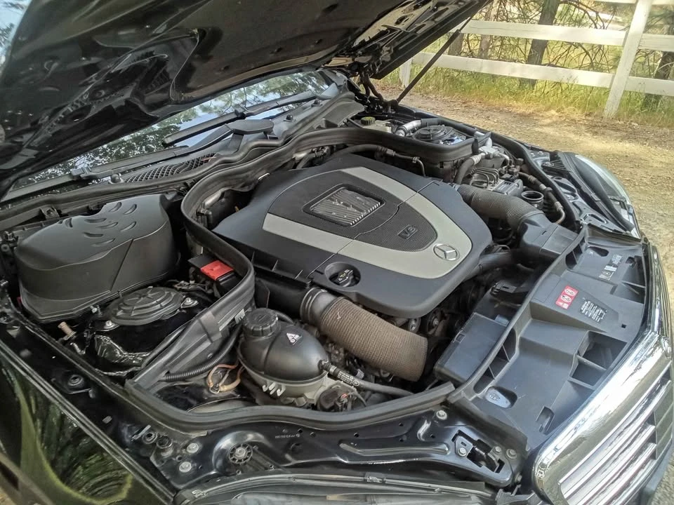 2010 Mercedes-Benz W212 E-Class - Image 14 of 17