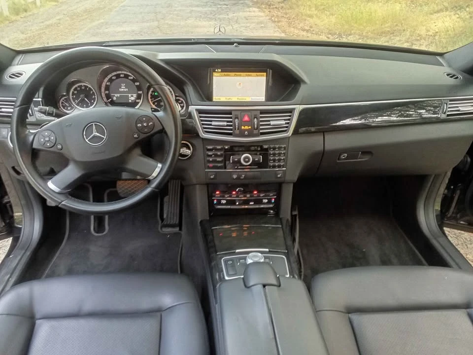 2010 Mercedes-Benz W212 E-Class - Image 5 of 17