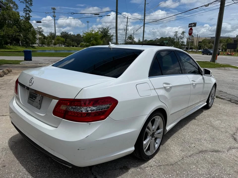 2010 Mercedes-Benz W212 E-Class - Image 3 of 10