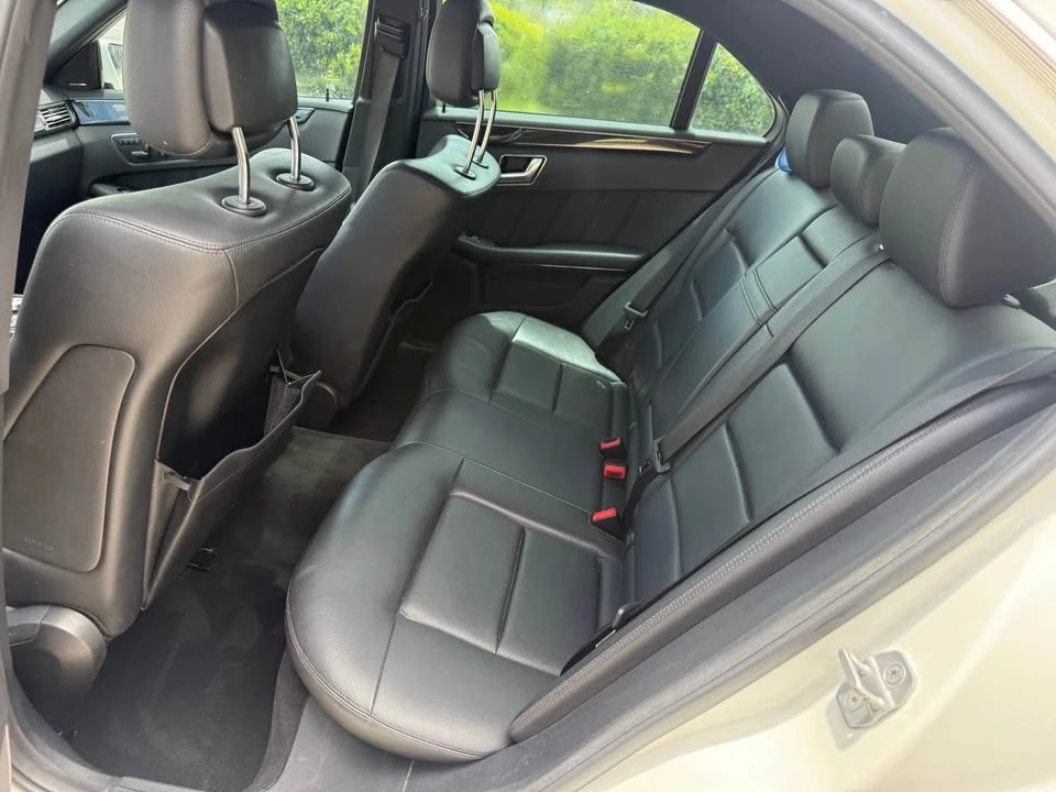 2010 Mercedes-Benz W212 E-Class - Image 8 of 10