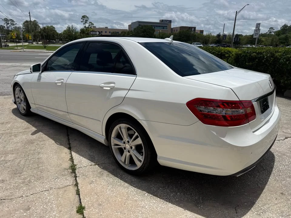 2010 Mercedes-Benz W212 E-Class - Image 4 of 10