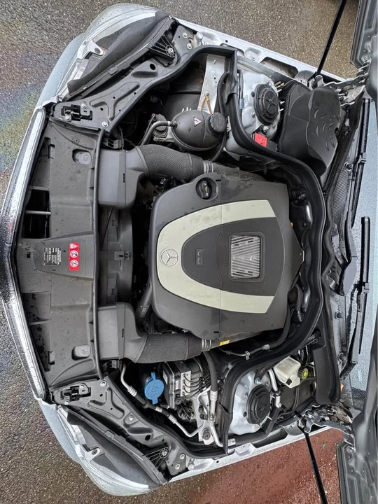2010 Mercedes-Benz W212 E-Class - Image 18 of 20
