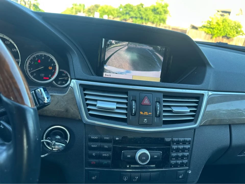 2010 Mercedes-Benz W212 E-Class - Image 19 of 20