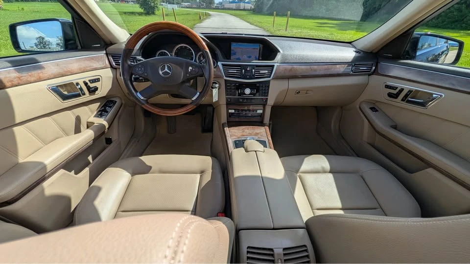 2010 Mercedes-Benz W212 E-Class - Image 14 of 20