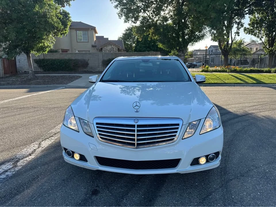 2010 Mercedes-Benz W212 E-Class - Image 2 of 20