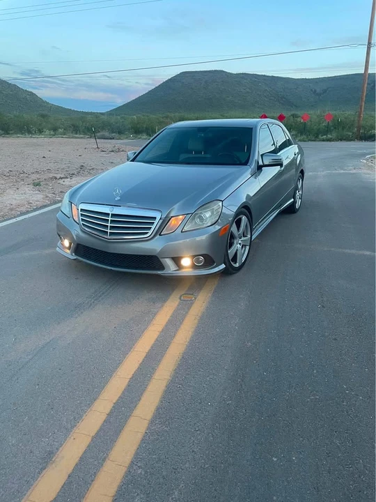 2010 Mercedes-Benz W212 E-Class - Image 2 of 10