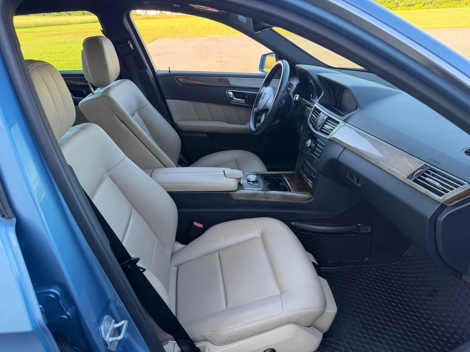 2010 Mercedes-Benz W212 E-Class - Image 17 of 19