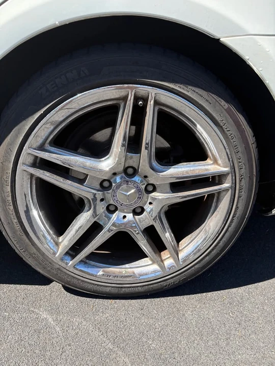 2010 Mercedes-Benz W212 E-Class - Image 16 of 16