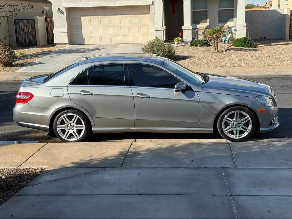 2010 Mercedes-Benz W212 E-Class - Image 2 of 10