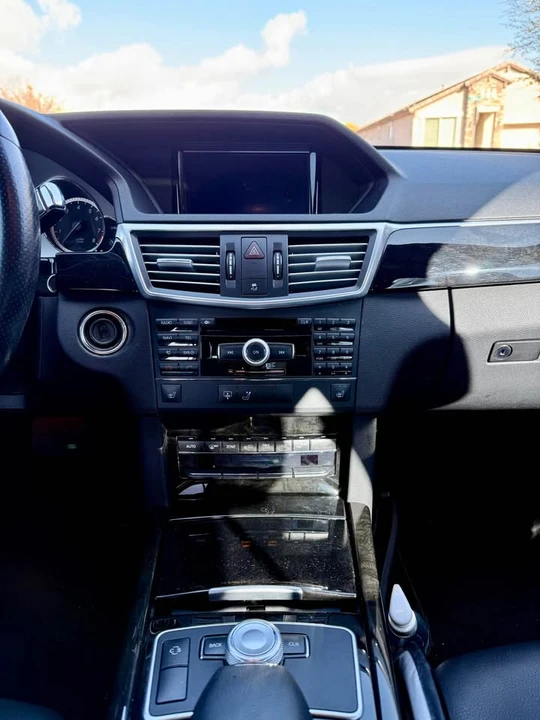 2010 Mercedes-Benz W212 E-Class - Image 7 of 10