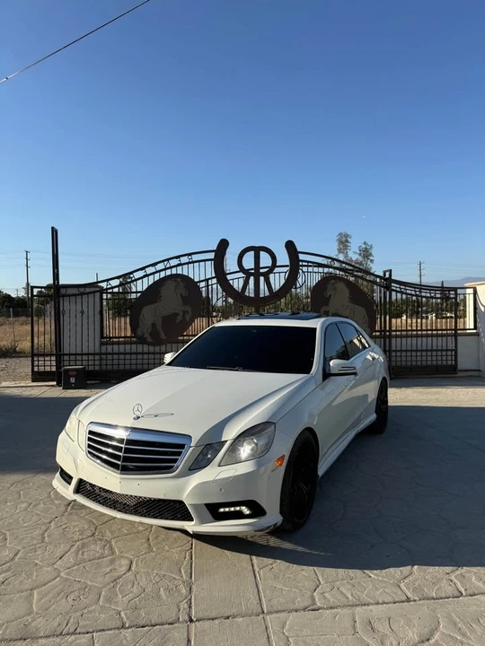 2010 Mercedes-Benz W212 E-Class - Image 6 of 14