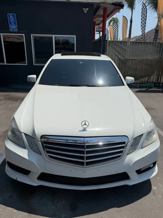 2010 Mercedes-Benz W212 E-Class - Image 4 of 14