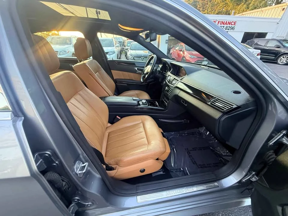 2010 Mercedes-Benz W212 E-Class - Image 12 of 18