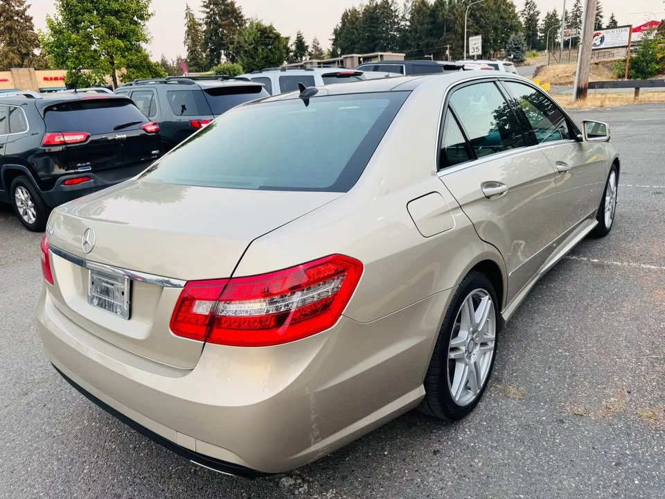 2010 Mercedes-Benz W212 E-Class - Image 4 of 16