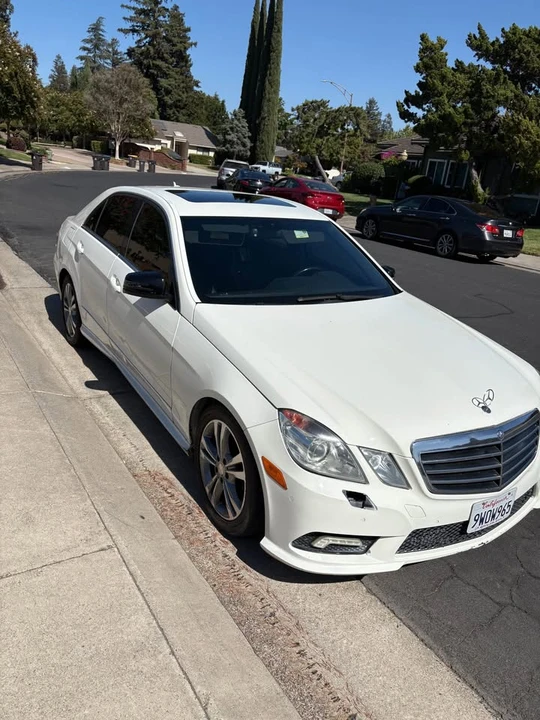 2010 Mercedes-Benz W212 E-Class - Image 7 of 16