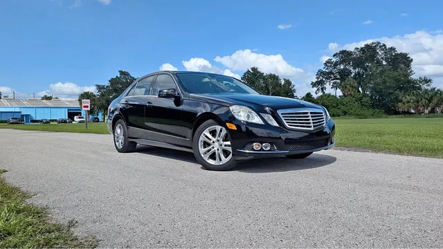2010 Mercedes-Benz E-Class E 350 Sedan 4D