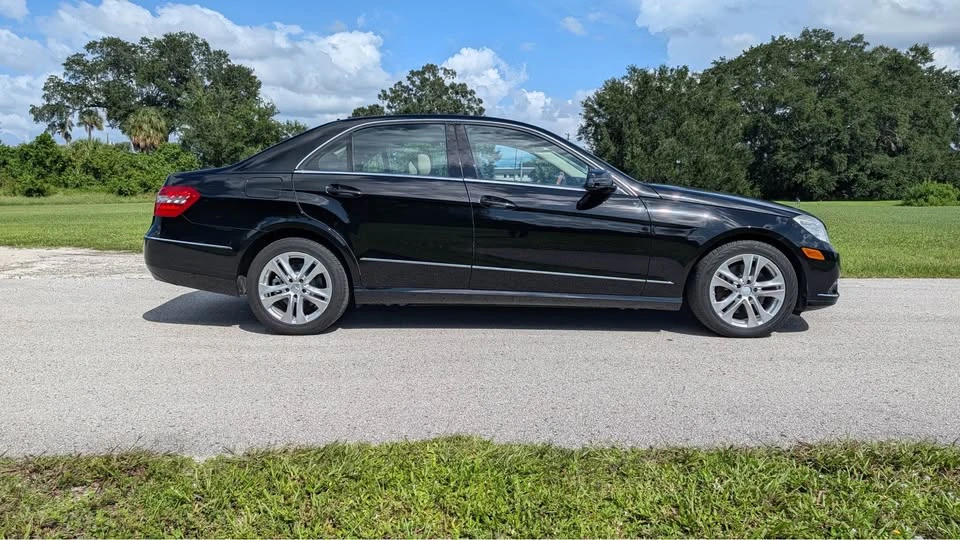 2010 Mercedes-Benz W212 E-Class - Image 4 of 20