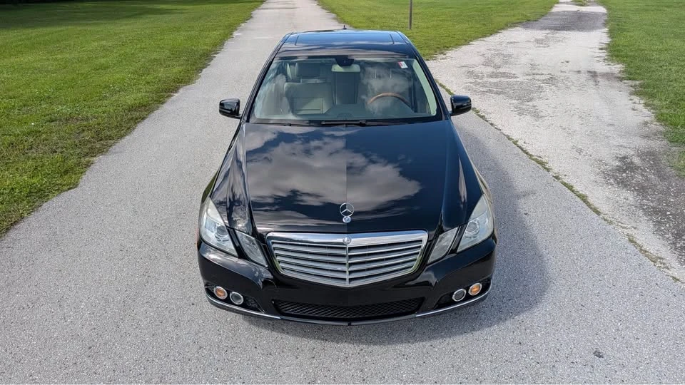 2010 Mercedes-Benz W212 E-Class - Image 8 of 20