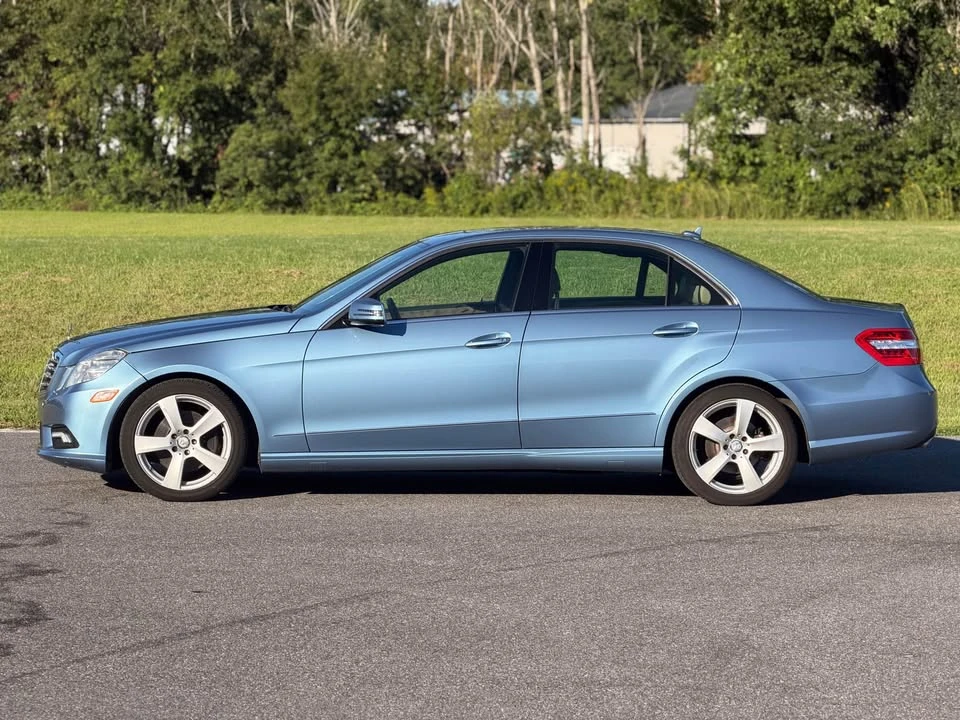 2010 Mercedes-Benz W212 E-Class - Image 2 of 19