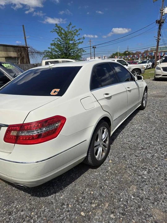 2010 Mercedes-Benz W212 E-Class - Image 3 of 18