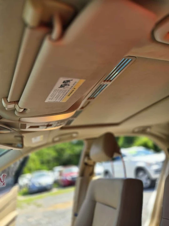 2010 Mercedes-Benz W212 E-Class - Image 17 of 18