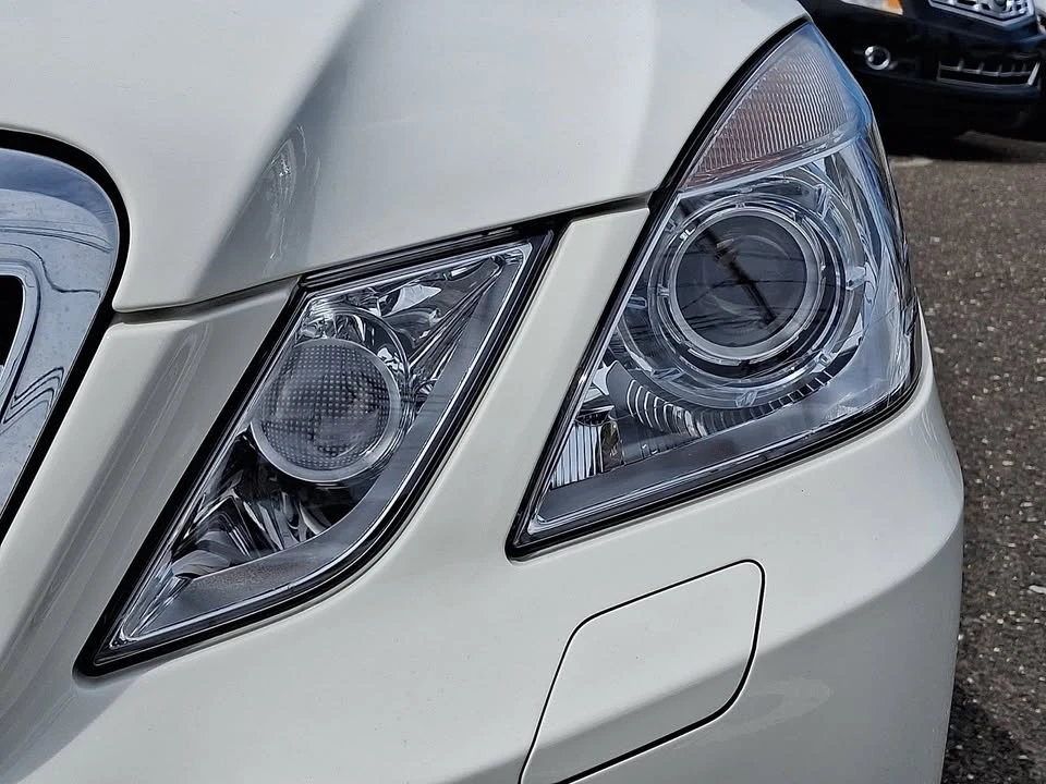 2010 Mercedes-Benz W212 E-Class - Image 9 of 19