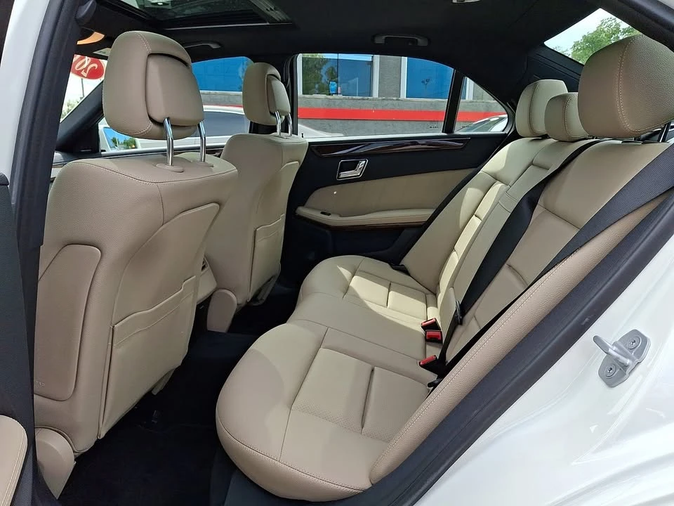 2010 Mercedes-Benz W212 E-Class - Image 10 of 19