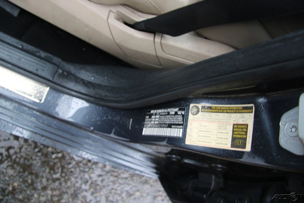 2010 Mercedes-Benz W212 E-Class - Image 12 of 21