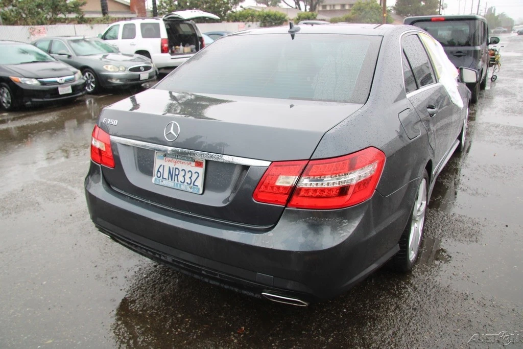 2010 Mercedes-Benz W212 E-Class - Image 6 of 21