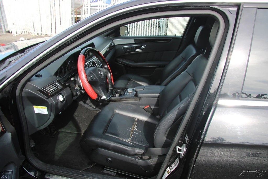 2010 Mercedes-Benz W212 E-Class - Image 14 of 21