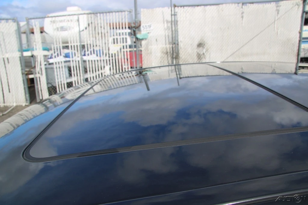 2010 Mercedes-Benz W212 E-Class - Image 11 of 21
