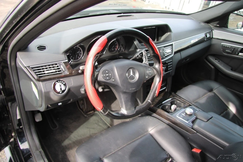 2010 Mercedes-Benz W212 E-Class - Image 15 of 21