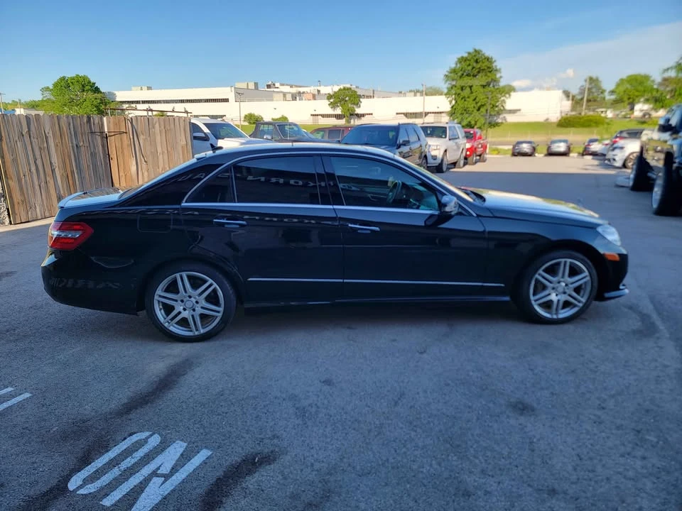 2010 Mercedes-Benz W212 E-Class - Image 6 of 15