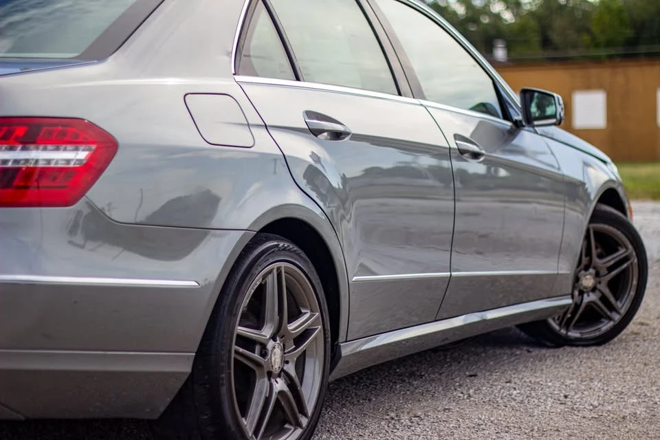 2010 Mercedes-Benz W212 E-Class - Image 8 of 16