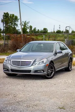 2010 Mercedes-Benz E-Class E 550 4MATIC Sedan 4D