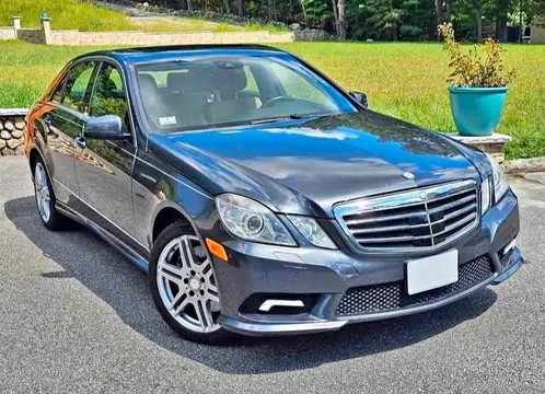 2010 Mercedes-Benz E-Class E 550 4MATIC Sedan 4D