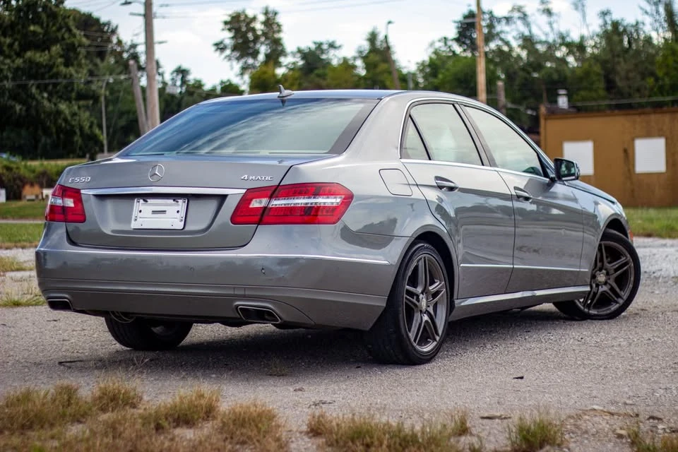 2010 Mercedes-Benz W212 E-Class - Image 7 of 16