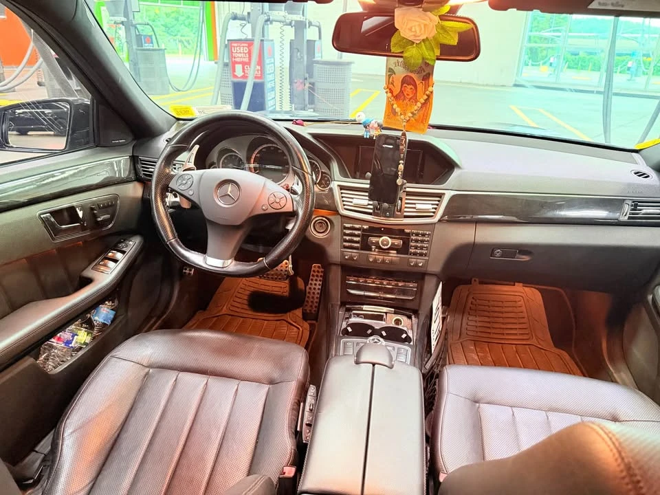 2010 Mercedes-Benz W212 E-Class - Image 11 of 15