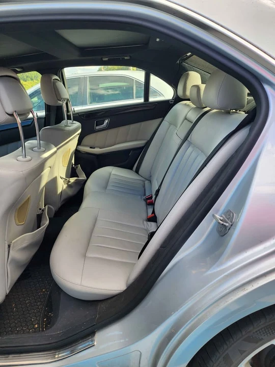2010 Mercedes-Benz W212 E-Class - Image 11 of 11