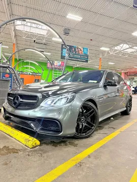 2010 Mercedes-Benz E-Class E 550 4MATIC Sedan