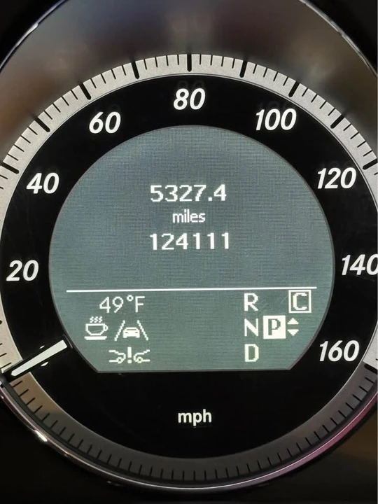 2010 Mercedes-Benz W212 E-Class - Image 15 of 15