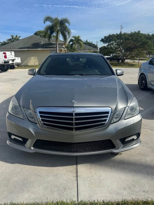 2010 Mercedes-Benz W212 E-Class - Image 3 of 5