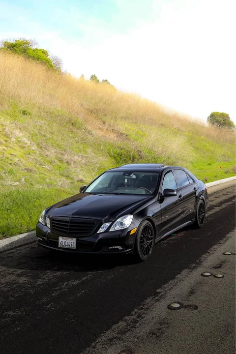 2010 Mercedes-Benz W212 E-Class - Image 3 of 5
