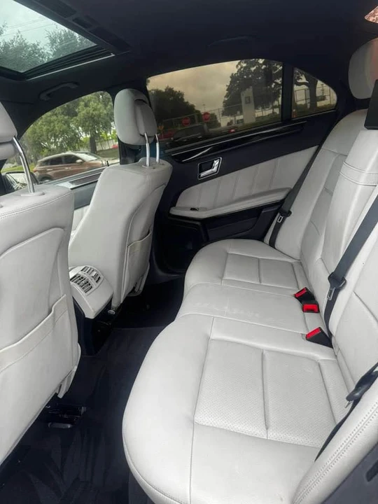 2010 Mercedes-Benz W212 E-Class - Image 19 of 20