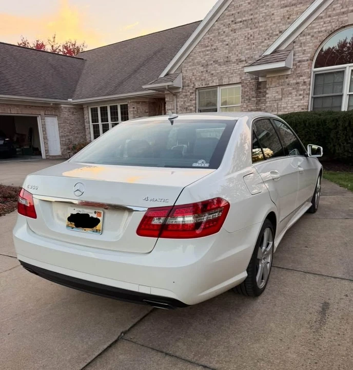 2010 Mercedes-Benz W212 E-Class - Image 6 of 9