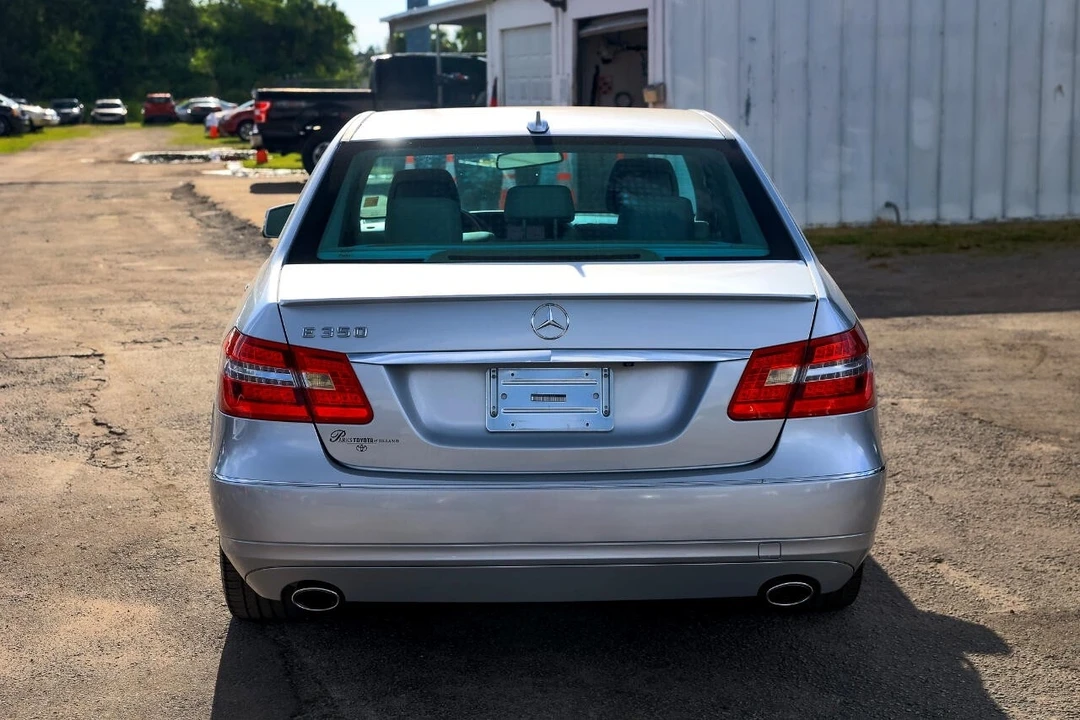2010 Mercedes-Benz W212 E-Class - Image 9 of 21